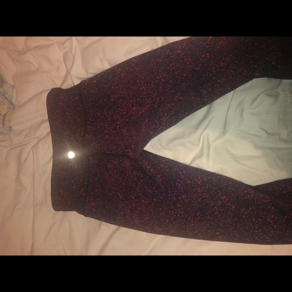 Wunder under lululemon leggings